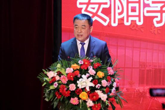 5.春来教育副董事长杨新忠致辞