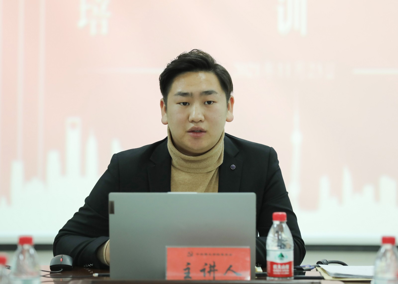 摄影记者朱国强 (3).jpg